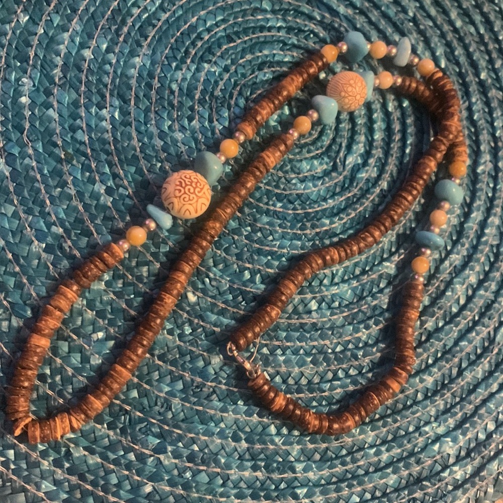 Necklace - Picture 5 of 5